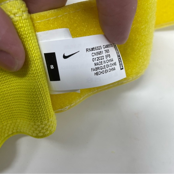 New Nike GK Vapor Grip 3 Goalkeeper CN5651-765 Yellow Strike/White/Black - Picture 8 of 9